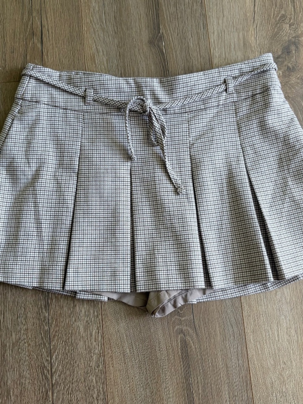 Hollister Pleated Maxi Skort l Medium